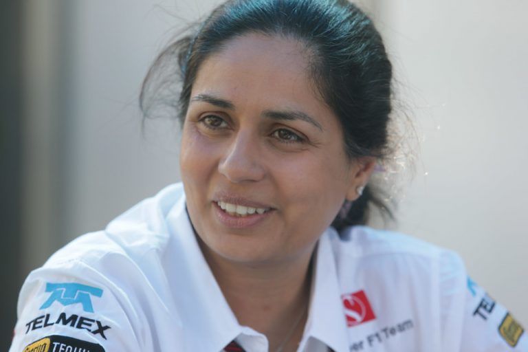 Monisha Kaltenborn,Teamchefin Sauber MotorsportTeamchefin und Miteigentümerin der Sauber Motorsport AG und Mutter zweier Kindern. Die Österreicherin mit indischen Wurzeln behauptet sich in der Welt der Formel 1 im Top-Management: „Mich interessieren vor allem die Kunststücke hinter dem Spektakel“, so Kaltenborn, die in harten Verhandlungen die weitere Finanzierung ihres Rennstalls sicherte.