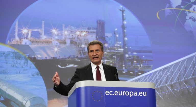 Oettingers Heimat Baden-Württemberg reklamierte zuletzt die Tabuzone Bodensee in das geplante deutsche Fracking-Gesetz. Foto: AP