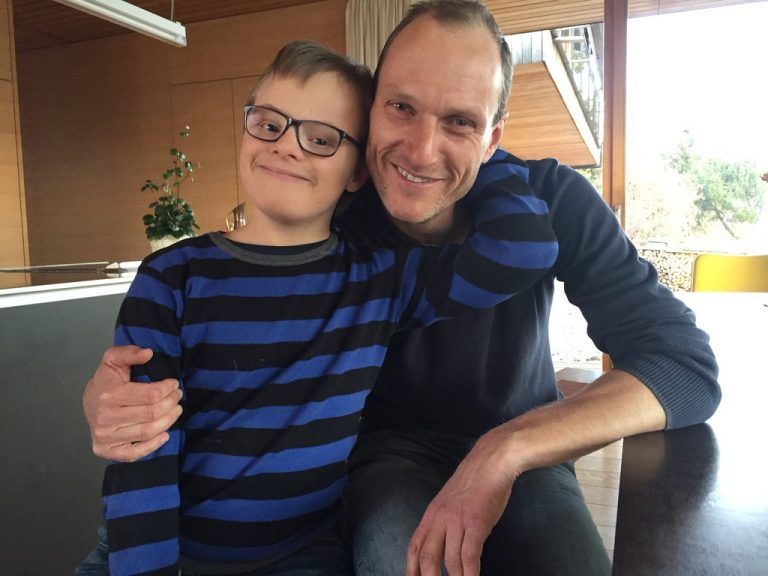 Otmar Bauer und sein Sohn Marvin halten fest zusammen. Mohr