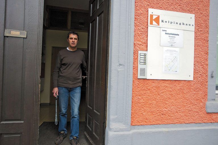 Peter Stieger leitet die Notschlafstelle der Caritas in Feldkirch. Fotos: VN/Hartinger
