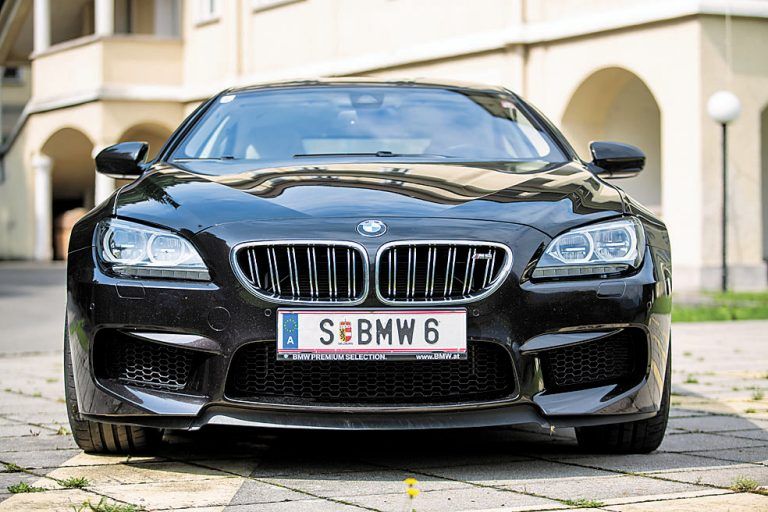 Positiv: Wunderschön gezeichnetes Gran Coupé. Mächtiges V8-Aggregat, luxuriöser Innenraum, viel Platz.