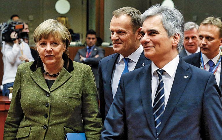 Regierungschefs unter sich (v. l.): Angela Merkel (Deutschland), Donald Tusk (Polen) und Werner Faymann (Österreich). Foto: Reuters
