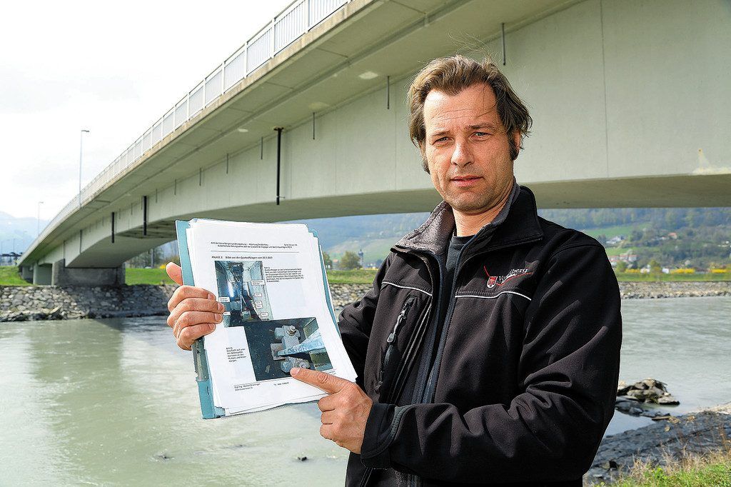 Sanierung der Rheinbrücke von Lustenau nach Au wird für noch mehr Staus sorgen.