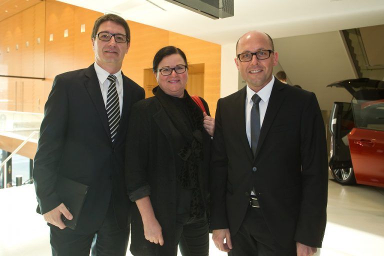 Reinhold Einwallner (l.), Stadträtin Annette Fritsch und Klubobmann Michael Ritsch.