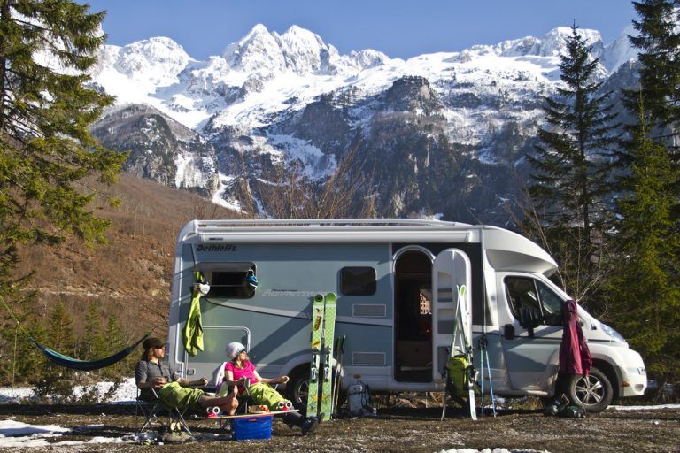 reise aufmacher ski Albanien valbona martin winkler heiko mandl Eva Walkner