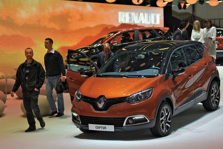 Renault Captur: „klassischer“ Cross-over, vereint „das Beste aus drei Welten“, kommt Ende Mai.