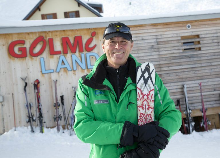 Roland Haas an seiner Wirkungsstätte – dem Golmiland in Vandans.  Foto: VN/Paulitsch