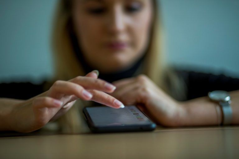 Rund 300 Millionen Euro fließen jedes Jahr von Vorarlberger Käufern in den Online-handel. VN/Paulitsch