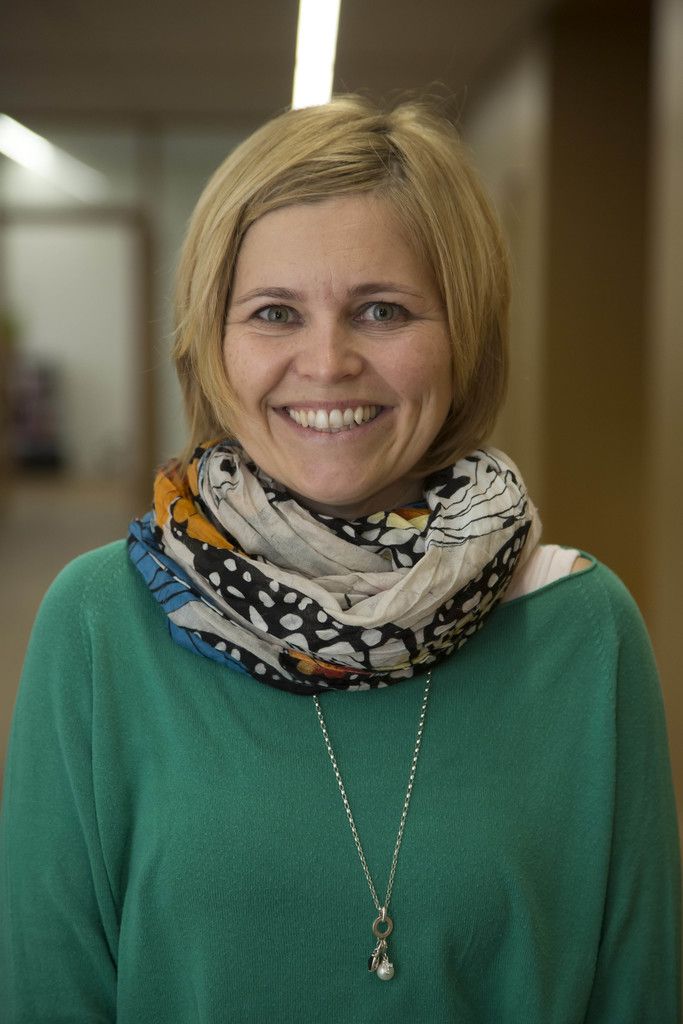 Sabine Karg,Koordination Es ist toll, aus den vielen verschiedenen Werbemöglichkeiten für den Kunden die richtige zu finden. Mir gefällt unser Produkt und das Betriebsklima, das die Arbeit zum Spaß macht.