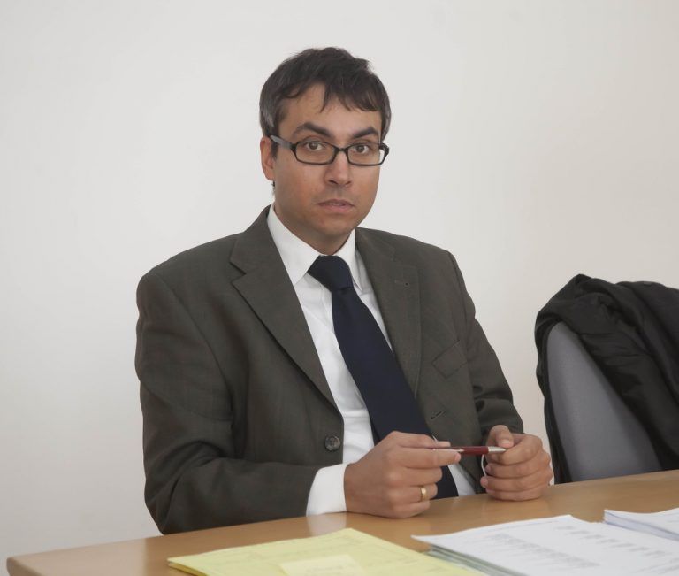 Sanjay Doshi, Rechtsanwalt Das Höchstgericht ist der Stellungnahme der Generalprokuratur zu hundert Prozent gefolgt. Das ist keine erfreuliche Sache für mich als Privatbeteiligten-Vertreter.