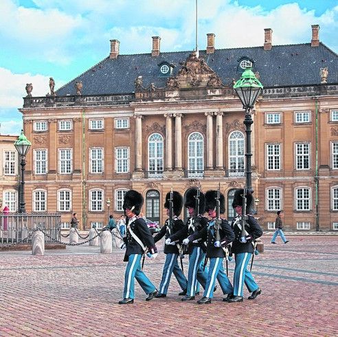 Wachwechsel beim Schloss