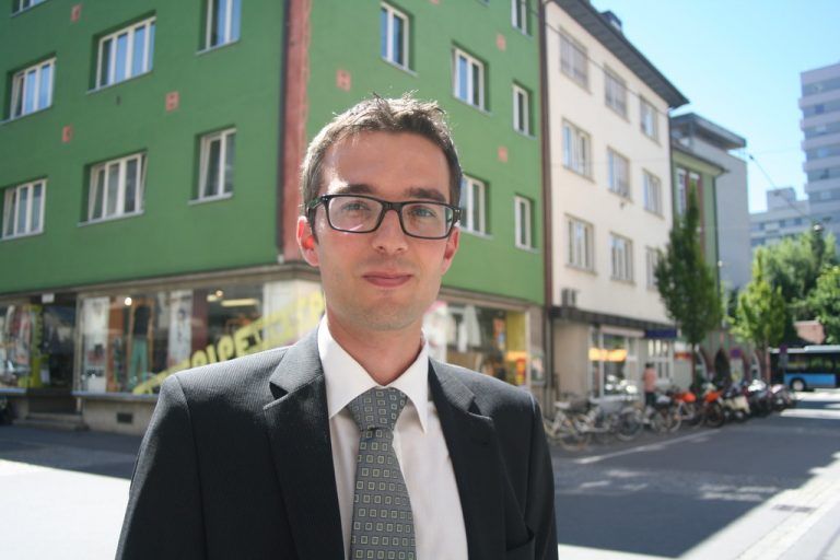 Simon Vettori,30, LauterachLogischerweise, ja. Zu Hause im Garten wächst das Gemüse auch oft krumm. Wieso also nicht auch in den Supermärkten abnormes Gemüse kaufen? Man muss der Vielfalt eine Chance geben.