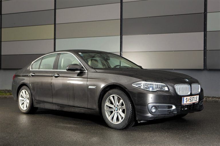 Souverän, dynamisch, schick im Auftritt: Wie alle BMW-Fünfer-Modelle gibt auch der 518d eine gute Figur ab. Fotos: VN/hartinger
