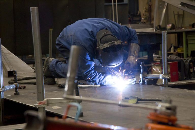 Speziell nach langen Krankenständen sind Arbeitnehmer nicht immer sofort in vollem Umfang leistungsfähig.  Foto: VN/Paulitsch