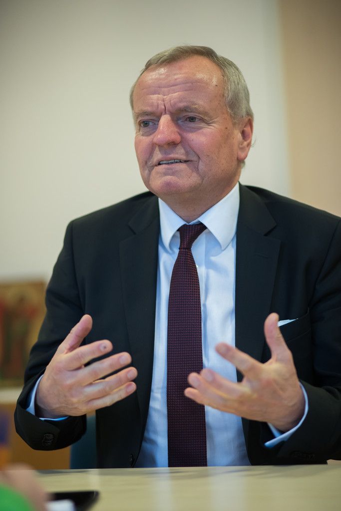 Spitzer beim VN-Interview im Pfarr­center Lustenau Rheindorf. VN/Steurer