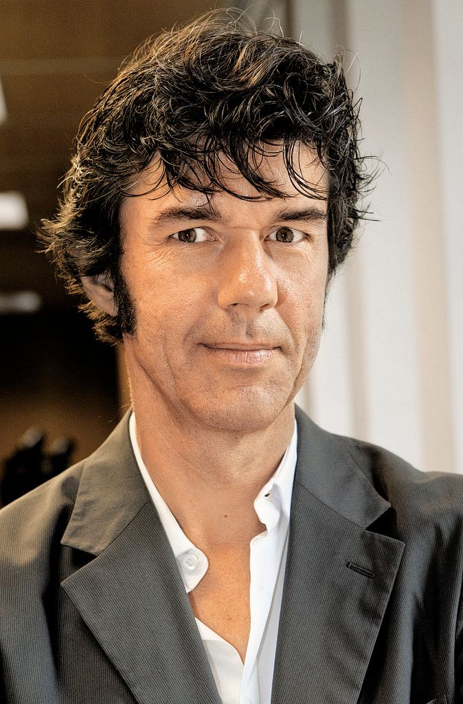 Stefan Sagmeister,Designer, New York.Ich bin österreichischer Staatsbürger, darf hier also nicht wählen. Das macht aber nicht so viel aus, weil ich in New York wohne, das sowieso für meinen Kandidaten, Obama, stimmt.