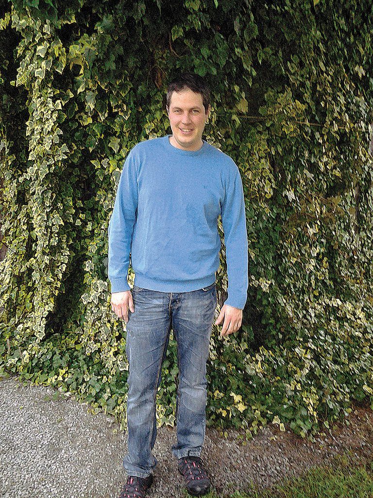 Thomas Berchtold,SubmonteurAn meinem Job schätze ich vor allem die abwechslungsreiche Arbeit sowie die Nähe zu unseren Kunden. Toll ist auch, dass jeder Tag immer wieder neue Möglichkeiten bietet.