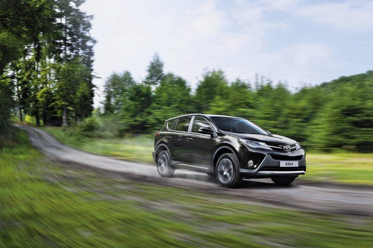Toyota RAV4: Er startete heuer in seine neue Modellgeneration – etwas länger, breiter sowie niedriger und sparsamer.