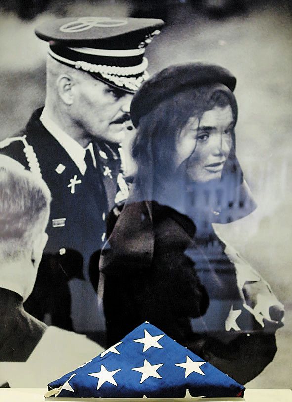 US-Ausstellung: Jackie Kennedy auf dem Begräbnis. Foto: RTS