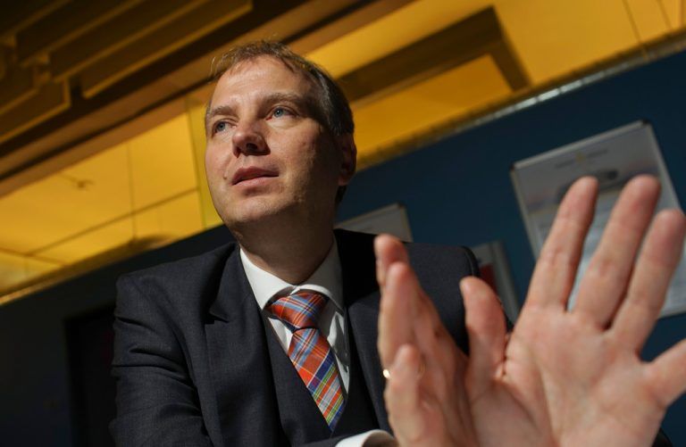 Uwe Burkert, Chefvolkswirt der Landesbank Baden-Württemberg, sprach beim Private Banking Forum der Hypo. Foto: VN/Hartinger