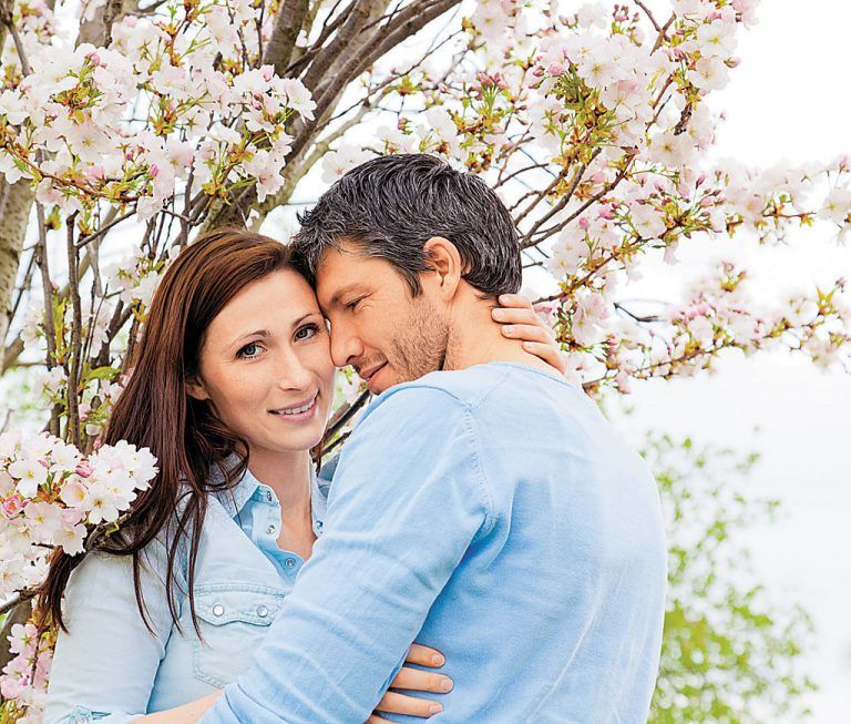 Verliebte Menschen befinden sich in einer Art psychischem Ausnahmezustand. Foto: fotolia