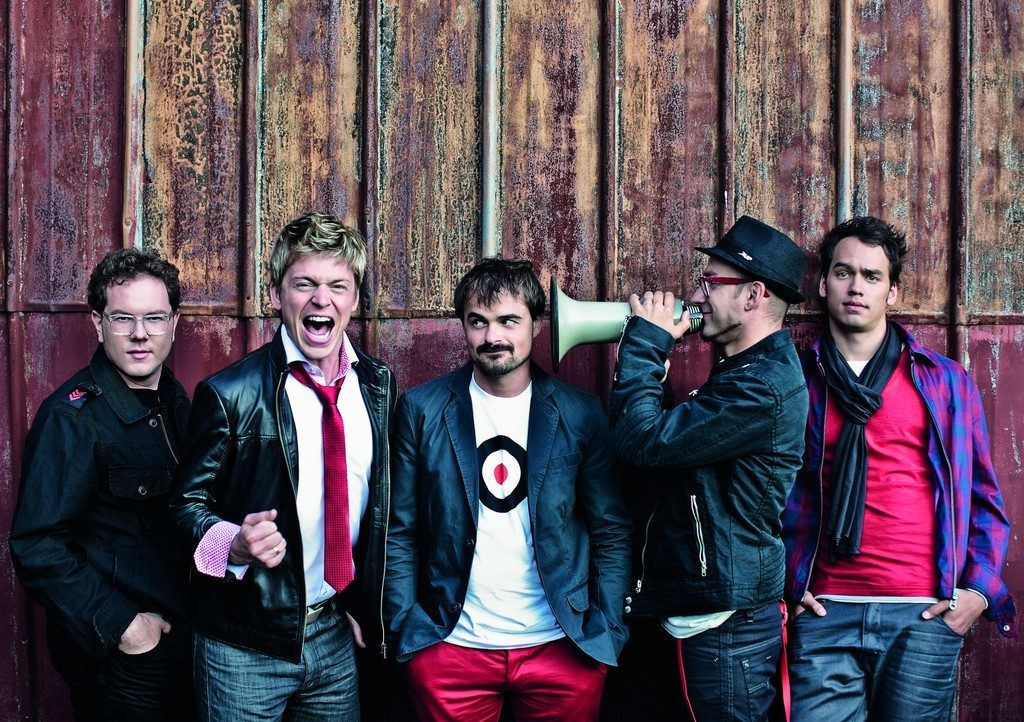 Die deutsche A-Cappella-Truppe „Viva Voce“ tritt in der Wirtschaft in Dornbirn auf.