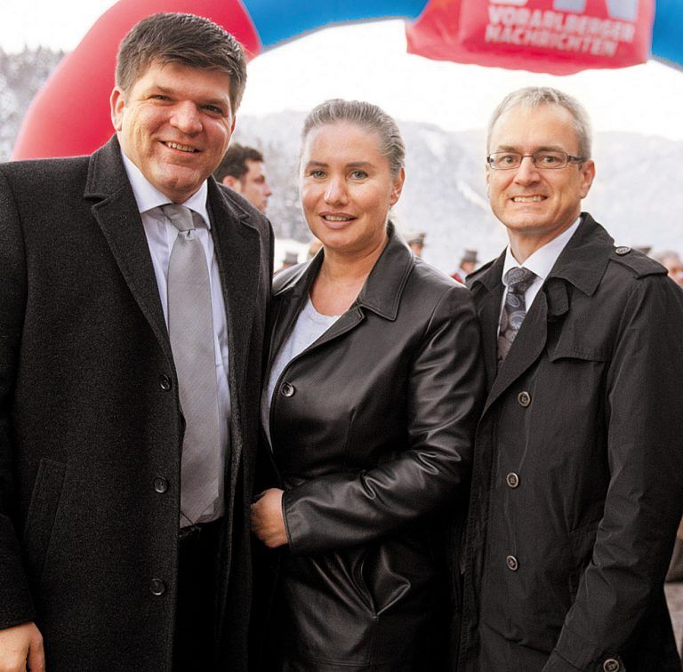 Vorstände der Volksbank mit VN-Chefredakteurin: Stephan Kaar (l.) sowie Verena Daum-Kuzmanovic und Helmut Winkler.