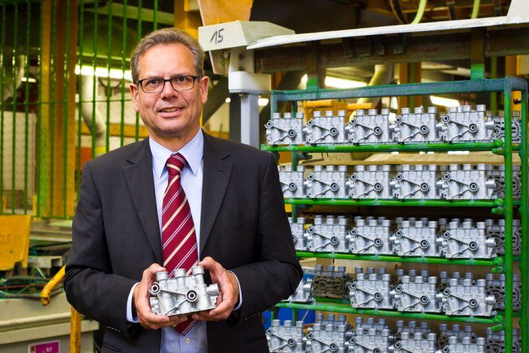Vorstandschef Johannes Collini hat einen Plan: „Wir wollen für unsere Kunden wie eine eigene Abteilung sein.“ Foto: VN/Steurer