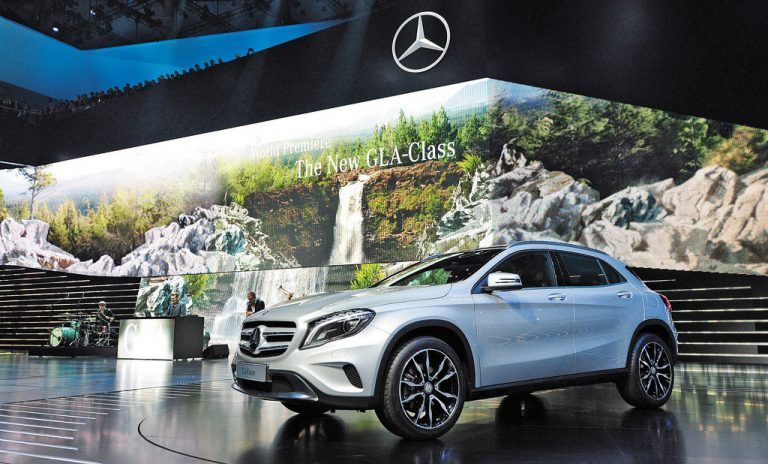 Weltpremiere in Frankfurt: ,,Für die kleinen Fluchten zwischendurch“ gut gerüstet: das Multitalent Mercedes GLA.