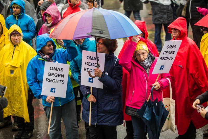 Erstmals Sonntagsdemonstration in Hard