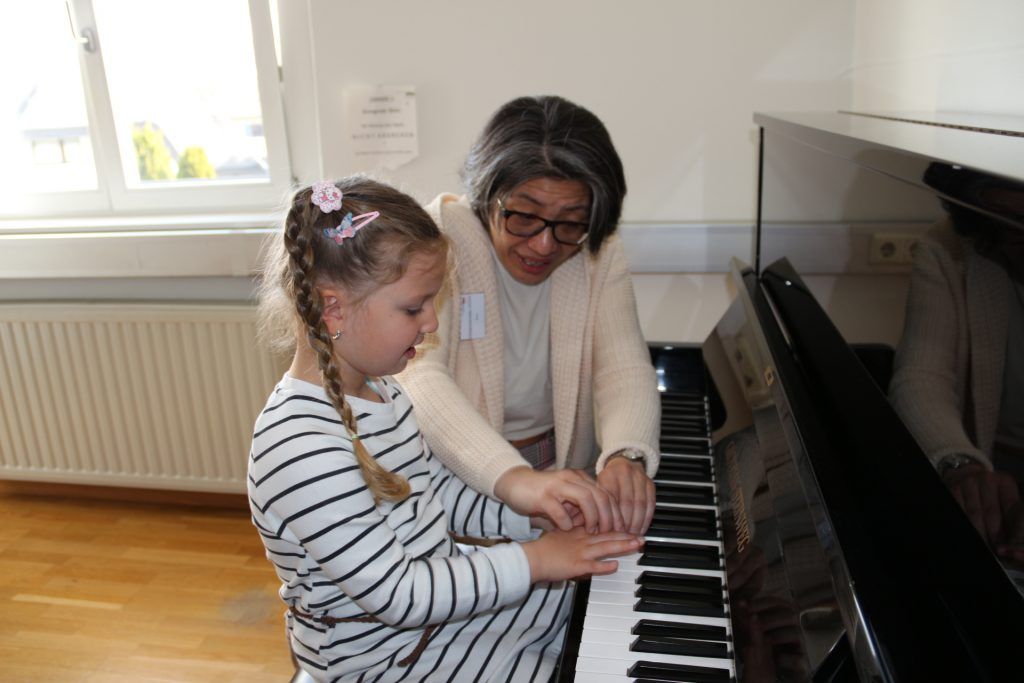 Neugierige Kinder stürmten Rheintalische Musikschule