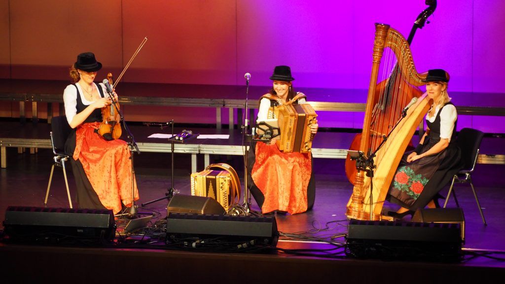 &#8220;Die Hoameligen&#8221; spielten auf Götzner Kulturbühne Ambach