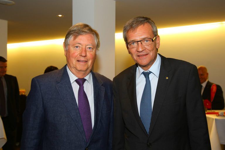Alt-Wirtschaftskammer-Präsident Kuno Riedmann und Wiener-Städtische-Generaldirektor Robert Lasshofer.  Fotos: VN/Hofmeister