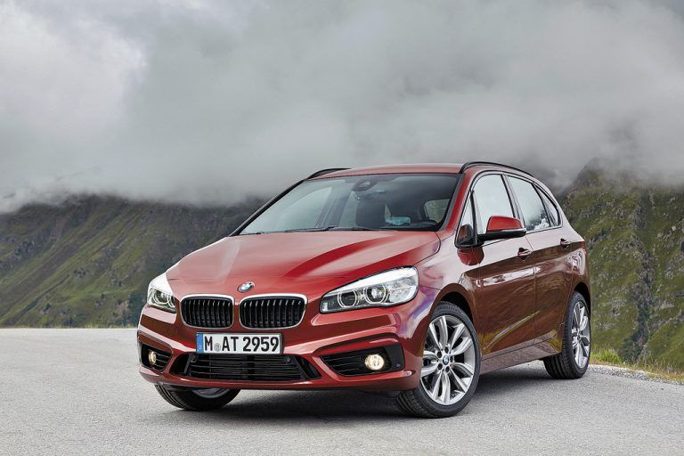 Alternative mit besten Aussichten: der erste Kompakt-Van von BMW stellt sich als vorteilhafte Familienpackung vor. Fotos: werk