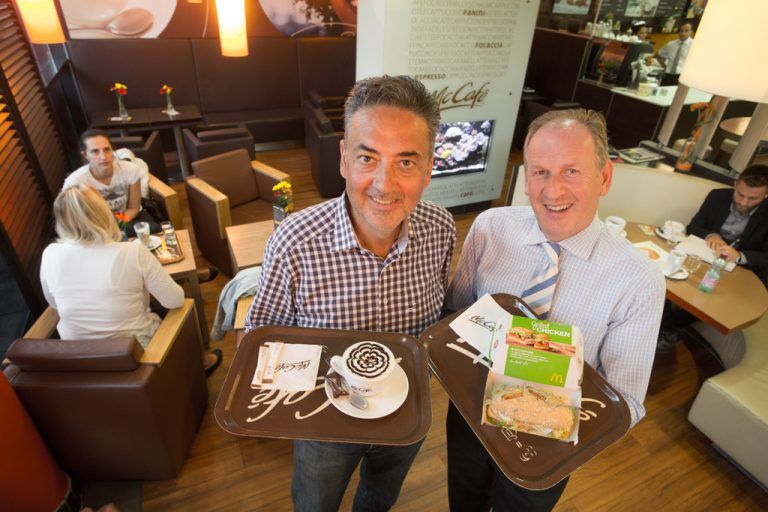 Andreas Fehr (l.) und Loek Versluis führen die Geschäfte der fünf Restaurants in Vorarlberg. Foto: VN/Hartinger