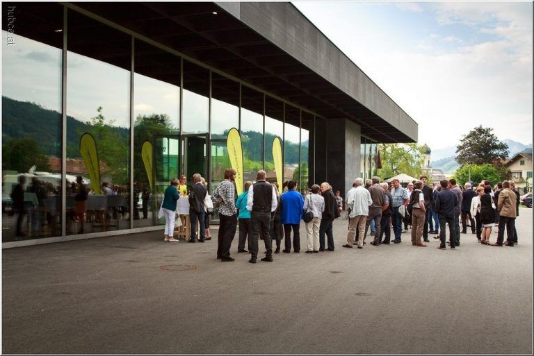 Ausstellung „Kochen“Das Werkraum Haus in Andelsbuch dient als Schaufenster der Handwerkskultur. Im Sommer ist die Sonderausstellung „Kochen“ zu sehen. Infos auf: www.werkraum.at.