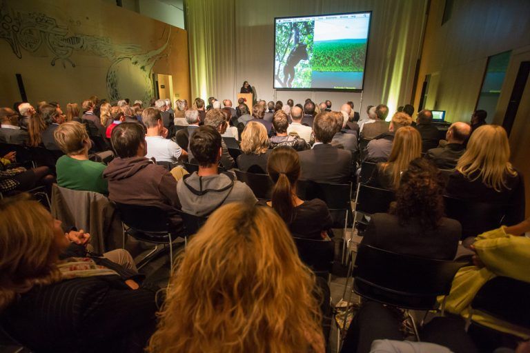 Bereits zum 35. Mal fand im CC Rheintal die „innovation(night“ statt. Einmal mehr vor vollem Haus. Fotos: vn/Steurer