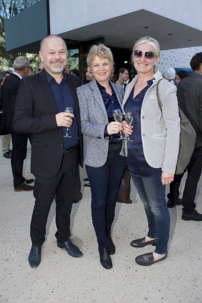 Bestens gelaunt bei der Architekturgala: Harald F. Künzle (Fa. Reiter), Dir. Sabine Alge (Hotel Rickatschwende) und Susanne Hämmerle (v. l.).