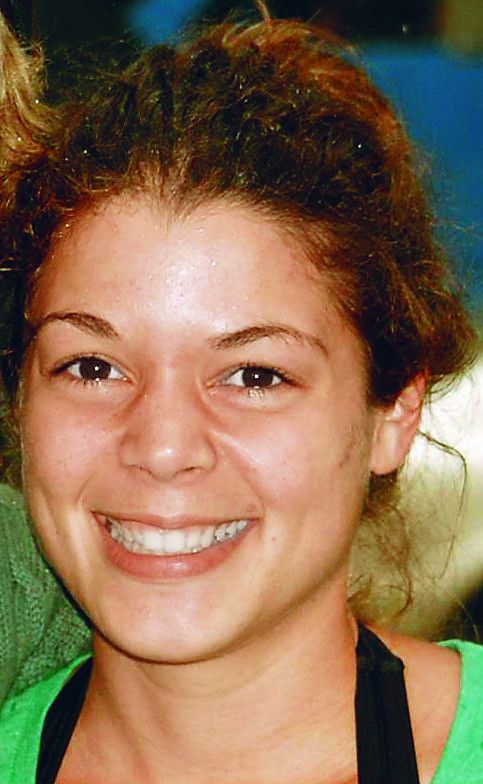 Bettina Müller,24 Jahre, BregenzIch finde den neuen Park deshalb so toll, weil er sehr kreativ geskatet werden kann. Man hat sowohl Bowl- als auch Street-Elemente in einem Park vereint und kann seine Tricks vielseitiger ausprobieren. Zudem finde ich im Park ständig eine neue Herausforderung. Es wird nie langweilig.