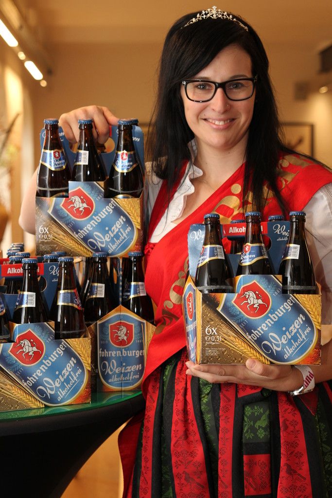 Brauen im TrendDie Brauereiwirtschaft hat es nicht leicht. Die Brauerei Fohrenburg reagiert auf veränderte Trink-Gewohnheiten mit neuen Angeboten.» Weizenbier alkoholfrei Als erste und einzige Vorarlberger Brauerei ein alkoholfreies Weizenbier auf den Markt: auf Anhieb im ersten Jahr 125.000 Liter Bier.