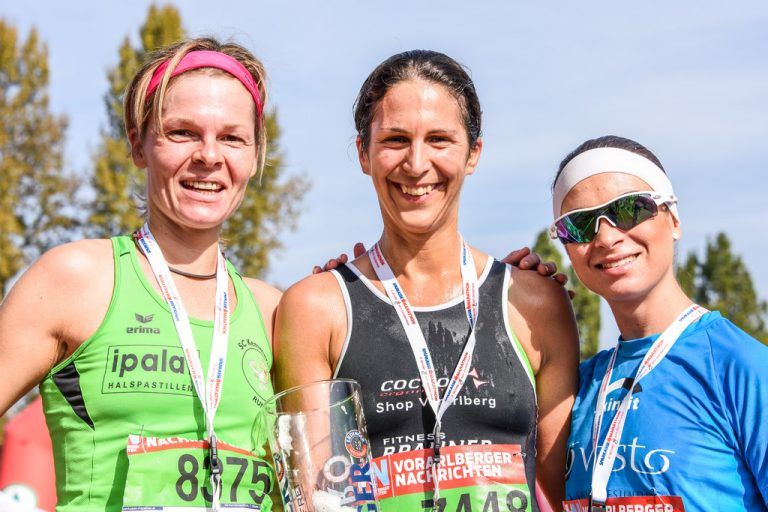 Carmen Schlichting, Sabine Buxhofer, Petra Janeckova (v.l.).