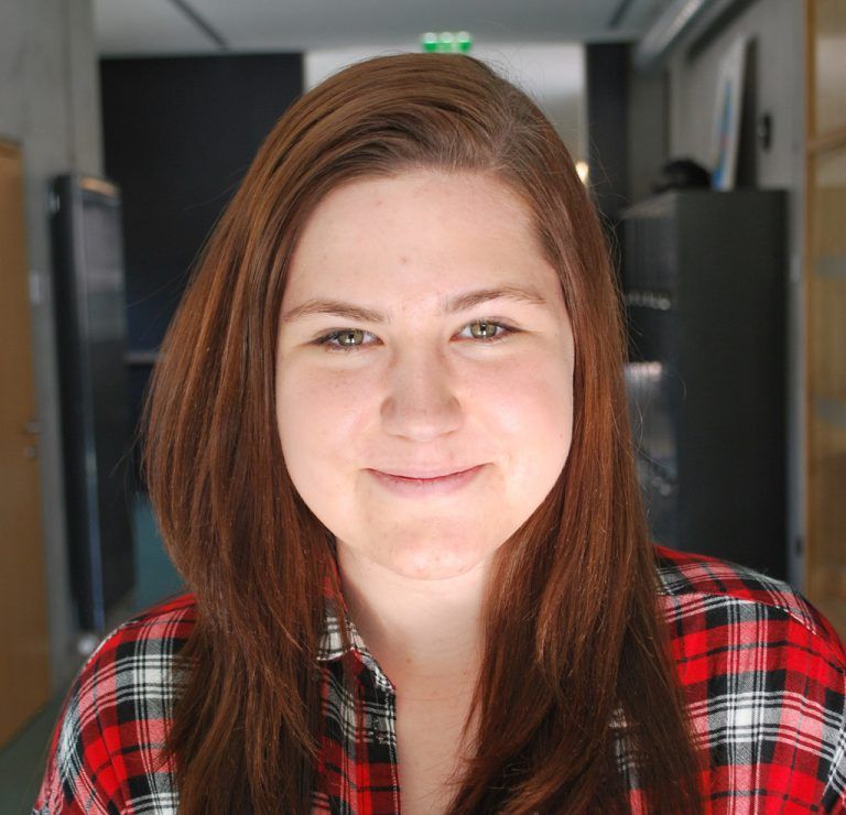 Chiara Ender, Polytechnische Schule BludenzIch engagiere mich bei unterschiedlichsten Hilfsprojekten und finde das LaufWunder eine coole Sache, da man mit sehr wenig vielen Menschen helfen kann! Kennengelernt habe ich es durch die Schule.