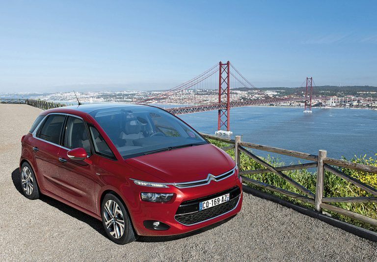 Citroën C4 Picasso: Jetzt mit einem kleinen Face- und einem größeren Technik-Lifting aktualisiert.
