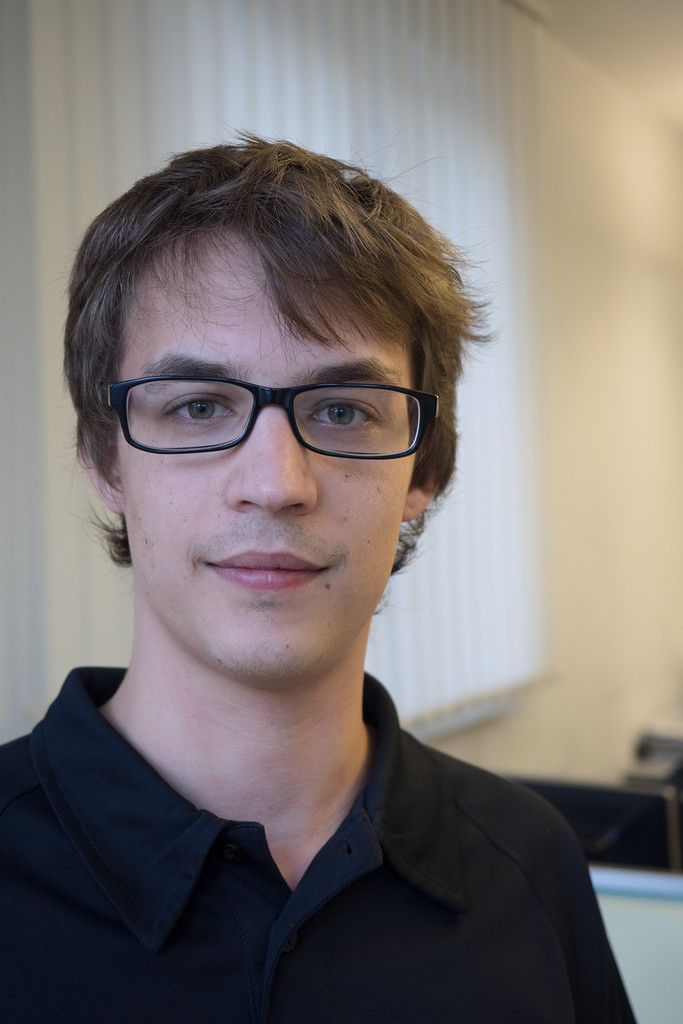 Daniel Paul, Produktionsplanung Ich habe hier meine Lehre absolviert, heute bin ich in der Produktionsplanung tätig. Das ist eine Arbeit, bei der ich viel Verantwortung tragen muss.