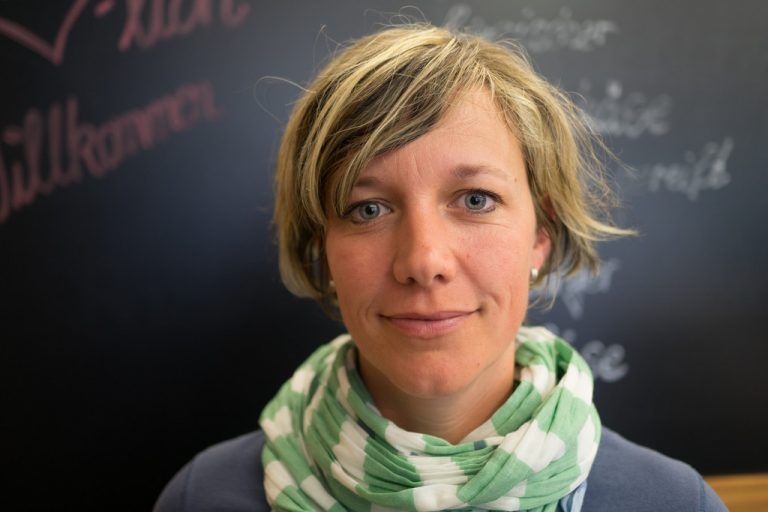 Daniela Rath, BüroangestellteEs ist eine kleine Firma, das ist überschaubarer, ich kenne alle Zusammenhänge. Toll ist, dass ich für ein Produkt arbeiten kann, das ich selbst mag.