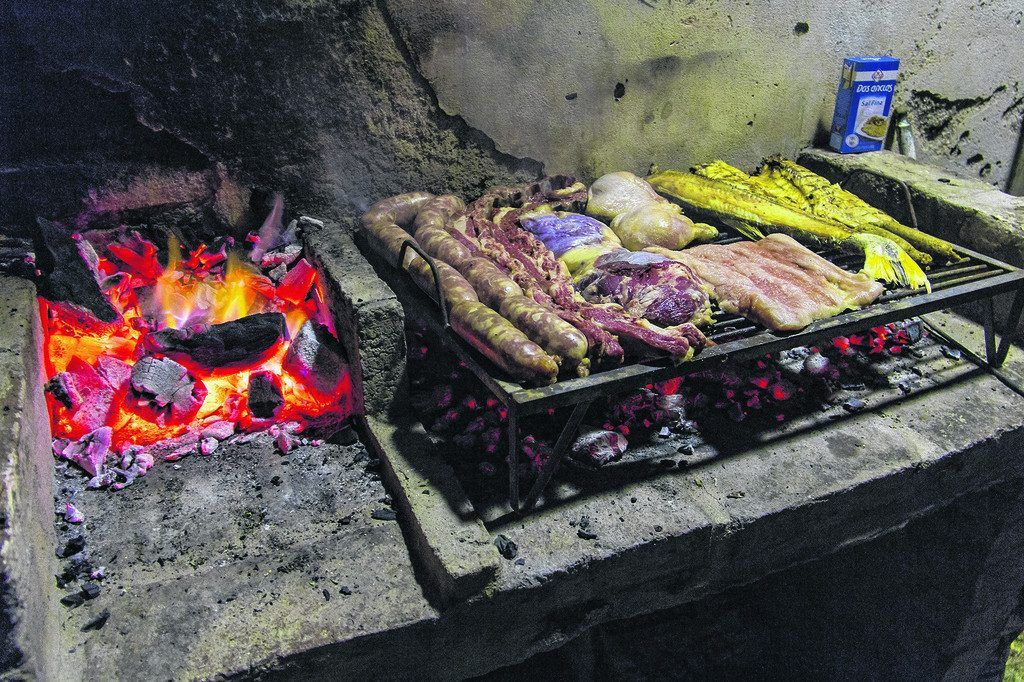 Asado: Fleisch und Geselligkeit