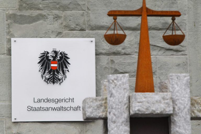 Der Prozess gegen die mutmaßliche Millionenbetrügerin ist von Montag bis Freitag angesetzt. VN