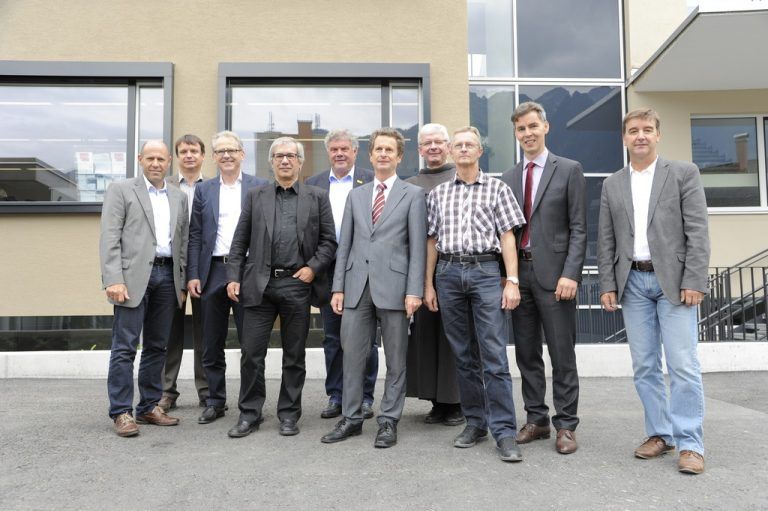 Das neue Betriebsgebäude in der Bludenzer Pulverturmstraße 8, das 30 Mitarbeiter beheimatet, wurde feierlich eröffnet.