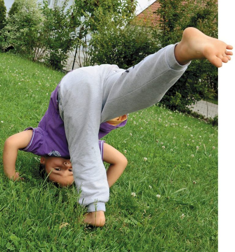 Das Restless-Legs-Syndrom ist eine neurologische Erkrankung mit Gefühlsstörungen und Bewegungsdrang in den Beinen und Füßen .