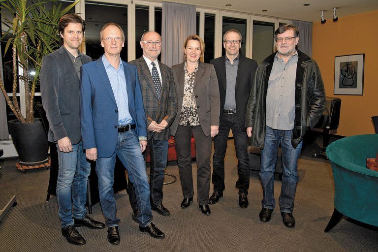 Das Stadtarztteam (v. l.): Bernhard Schlosser, Andreas Perle, Robert Spiegel, Bürgermeisterin Andrea Kaufmann, Markus Albrecht und Reinold Böhler.  Foto: Stadt Dornbirn